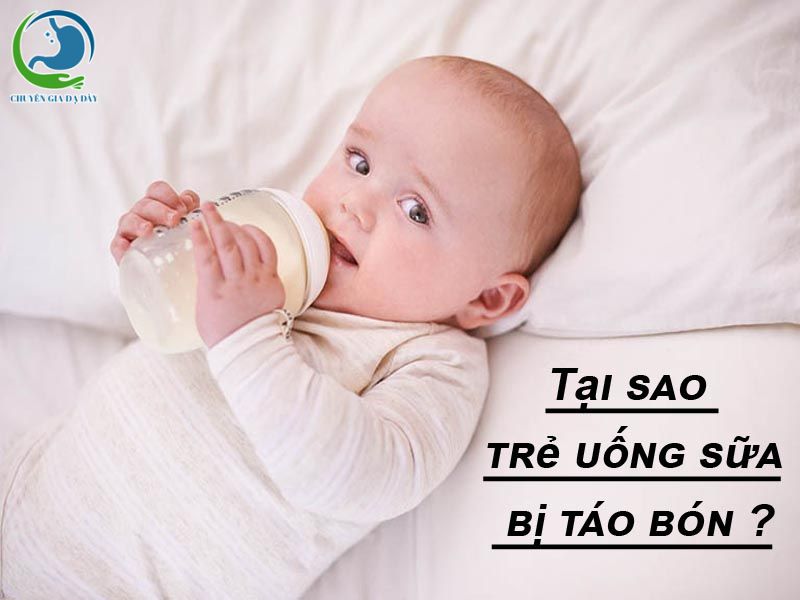 Tại sao trẻ uống sữa tươi lại gặp tình trạng táo bón ?